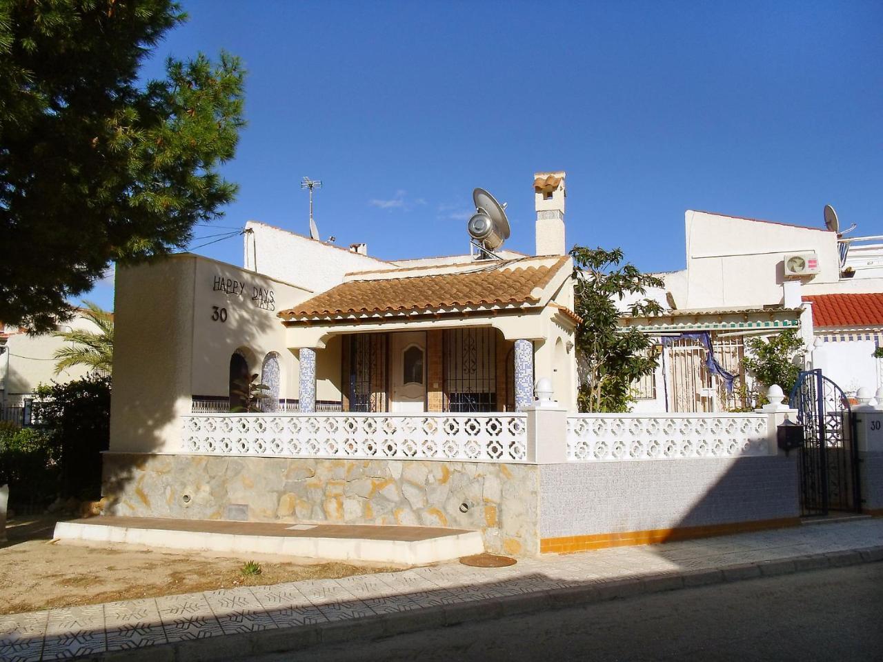 Holiday Home Happy Day By Interhome Guardamar del Segura Eksteriør bilde
